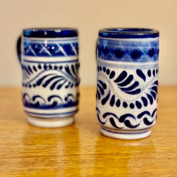 Mexican Talavera Pottery Blue Tray and Two Tequila Glasses - Handmade - Picture 4 of 10